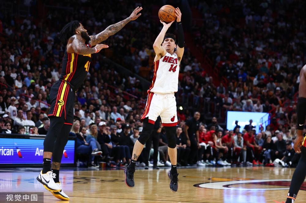 更是球员们 更是球员们