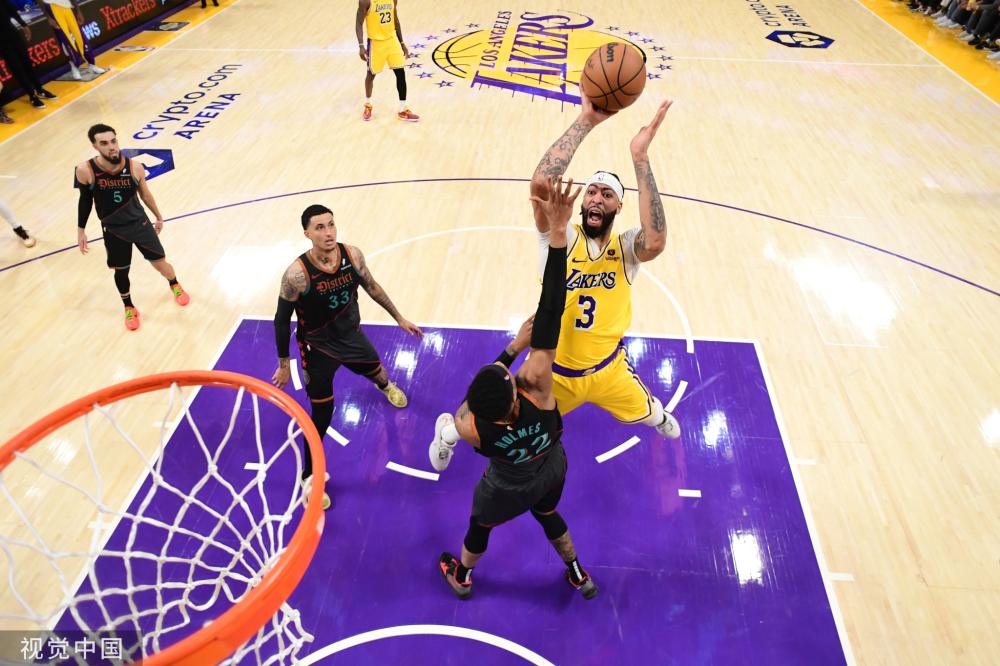 让他在比赛 让他在比赛